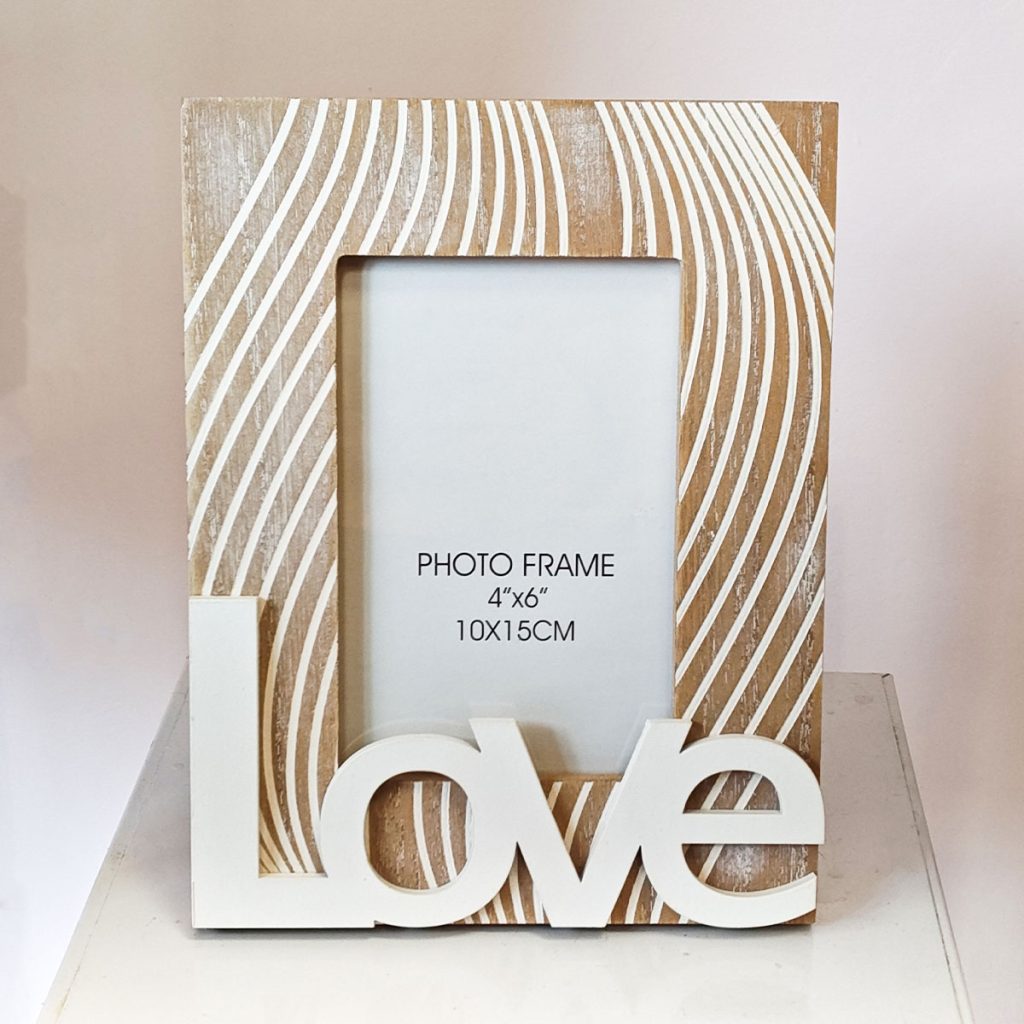 Cornice "Love"