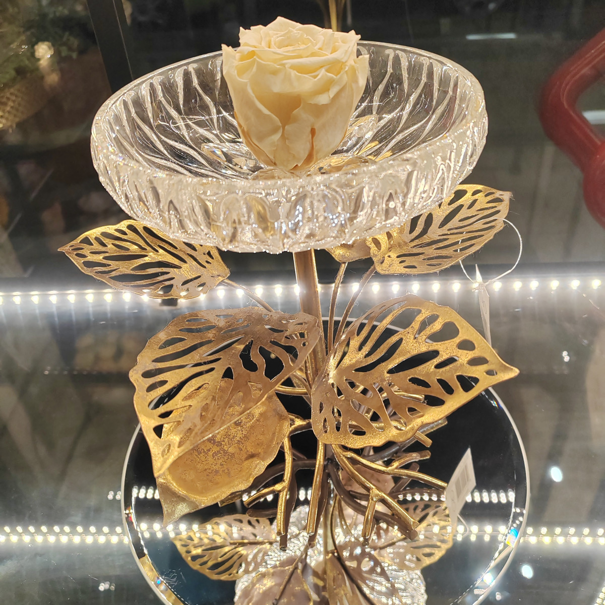 Porta tea light con foglie oro