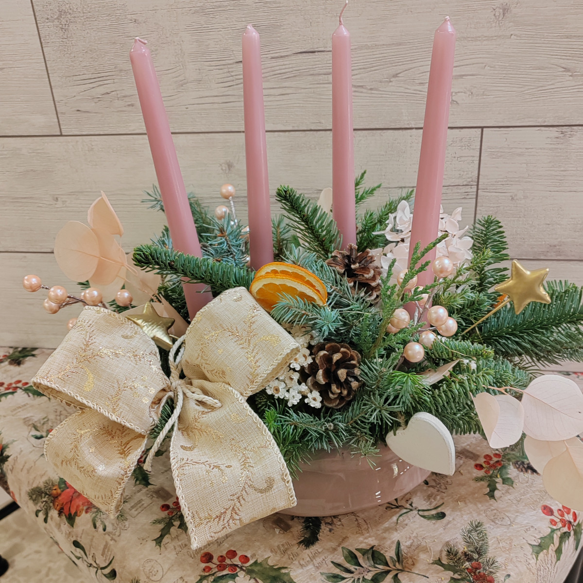 Centrotavola rosa e oro