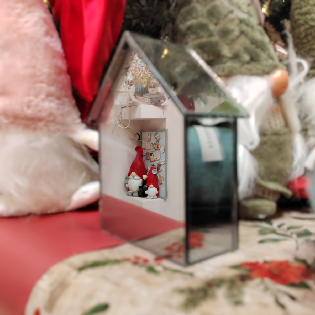 Casetta specchio love