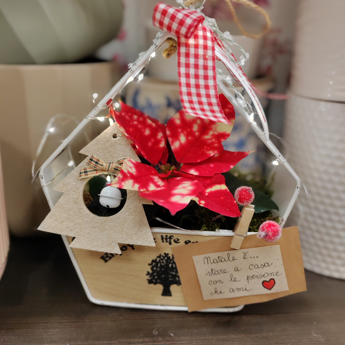 Composizione casina con alberello