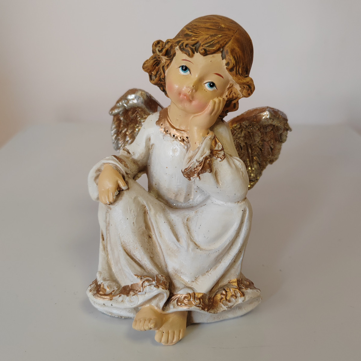 Angioletto pensieroso