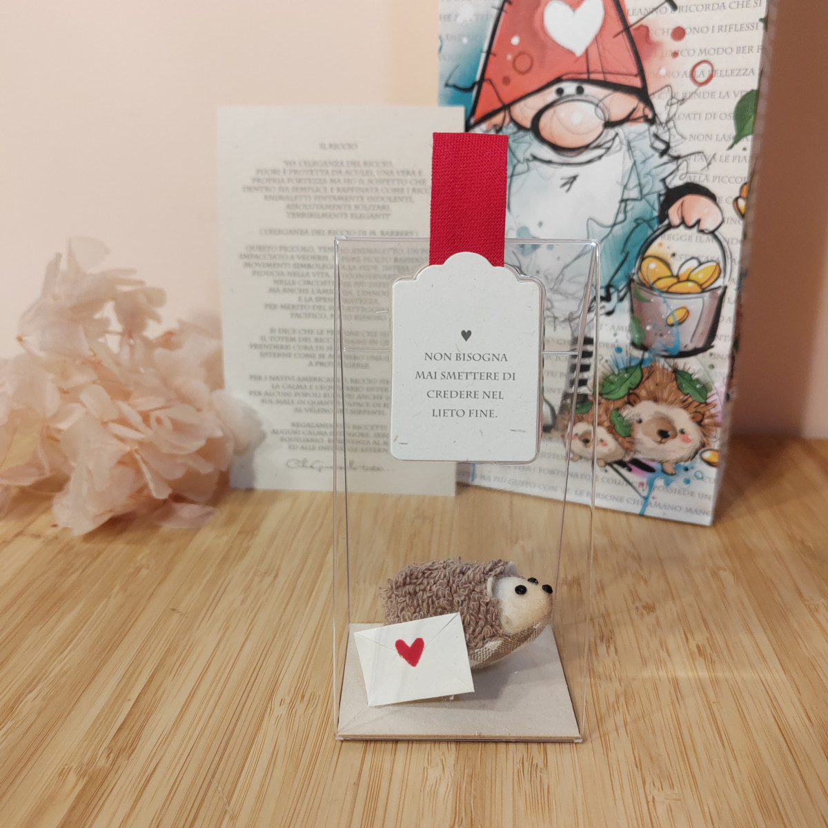 Riccetto cuoricino "Non bisogna mai smettere di credere nel lieto fine"
