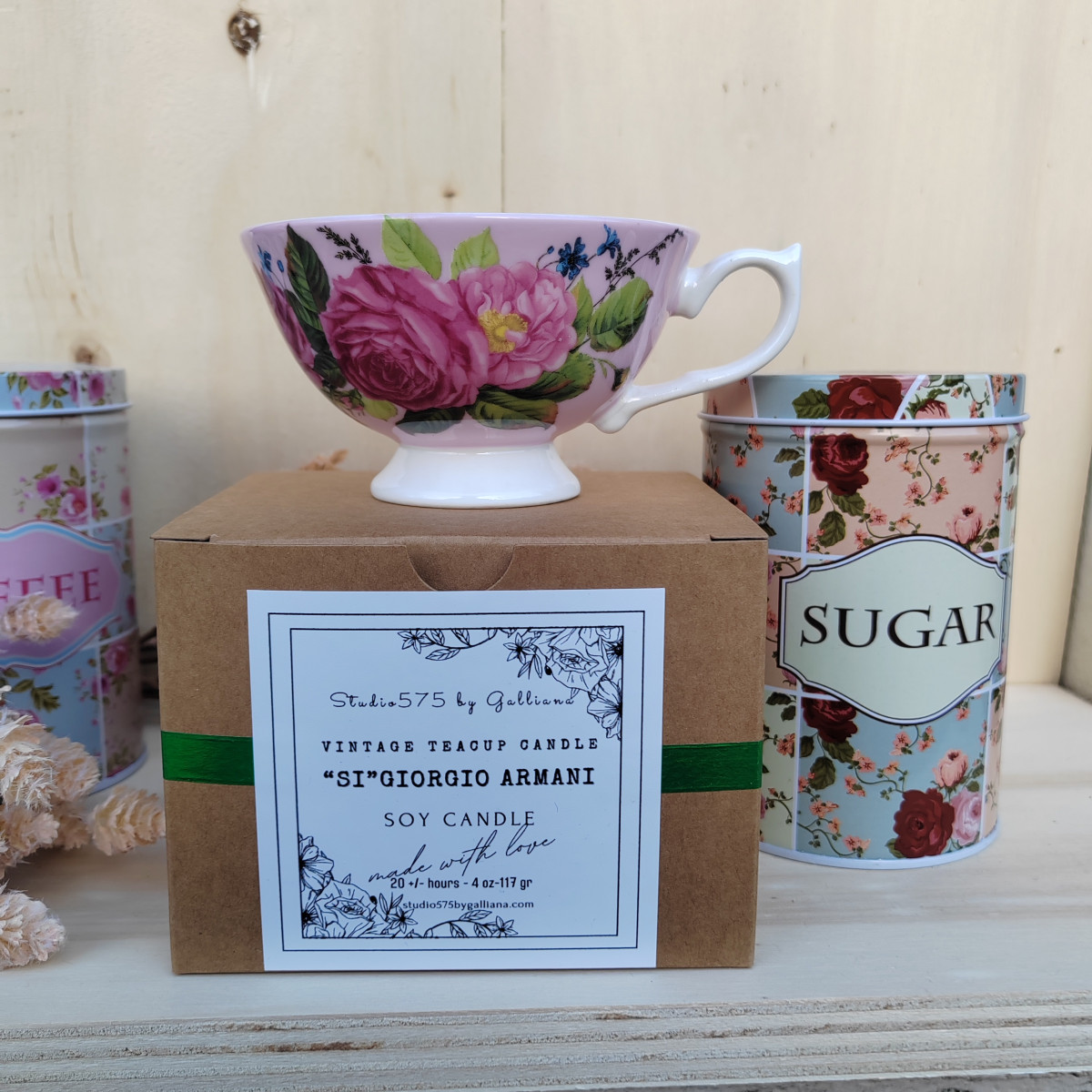 CANDELA VINTAGE INGLESE IN PORCELLANA "Rosa rosa, fiordaliso azzurro, fondo rosa chiaro"