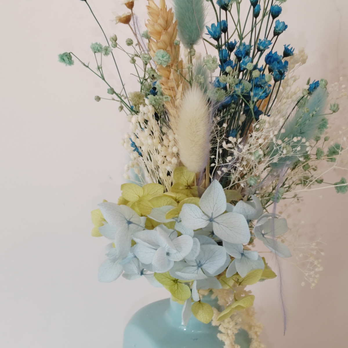 Vasetto fiori preservati con ortensia pistacchio