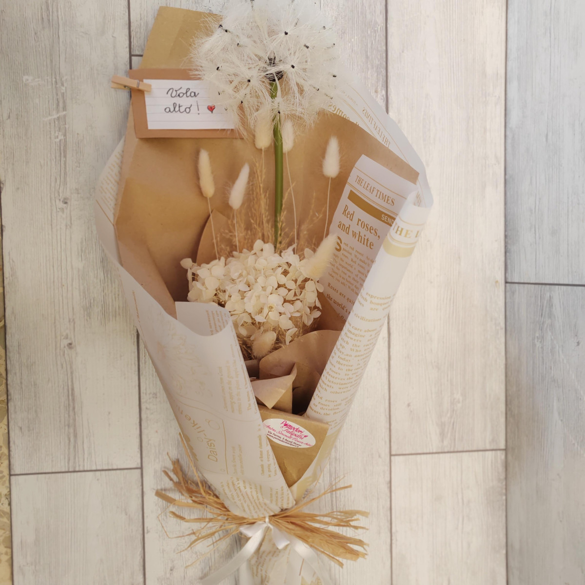 Bouquet con soffione - toni neutri-