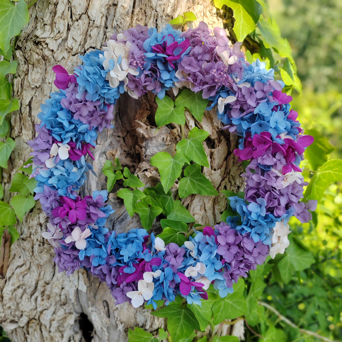Ghirlandina ortensie stabilizzate azzurro e viola
